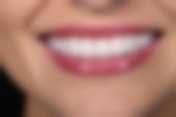 漳州呀哚口腔门诊分店地址及收费标准一览，种植牙、牙齿矫正、补牙洗牙价格透明，值得信赖