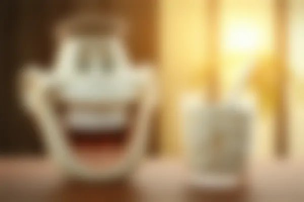 根管治疗前列步后为何会出现后牙疼痛？这正常吗？