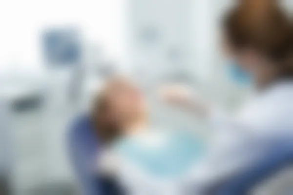 根管治疗后可以直接进行补牙吗？了解相关注意事项与建议