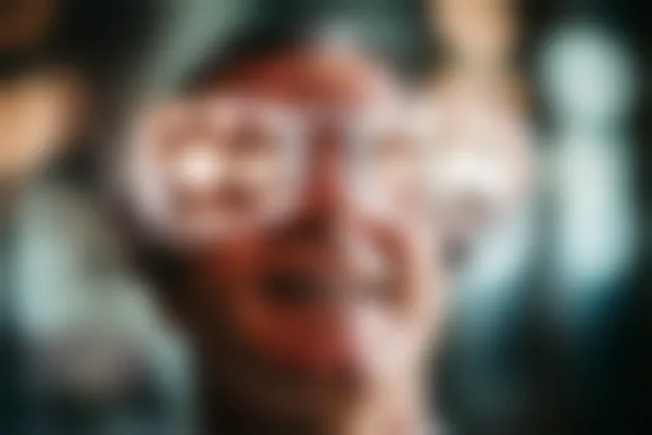 广州飞秒眼科门诊部全新版价格表:白内障新无极变焦人工晶体价格30962元起