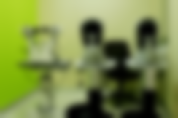 盘锦爱尔眼科医院检查室