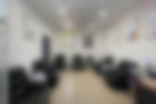 凉山爱尔眼科医院休息区