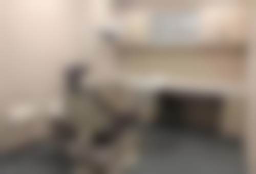 伯瓷口腔诊室