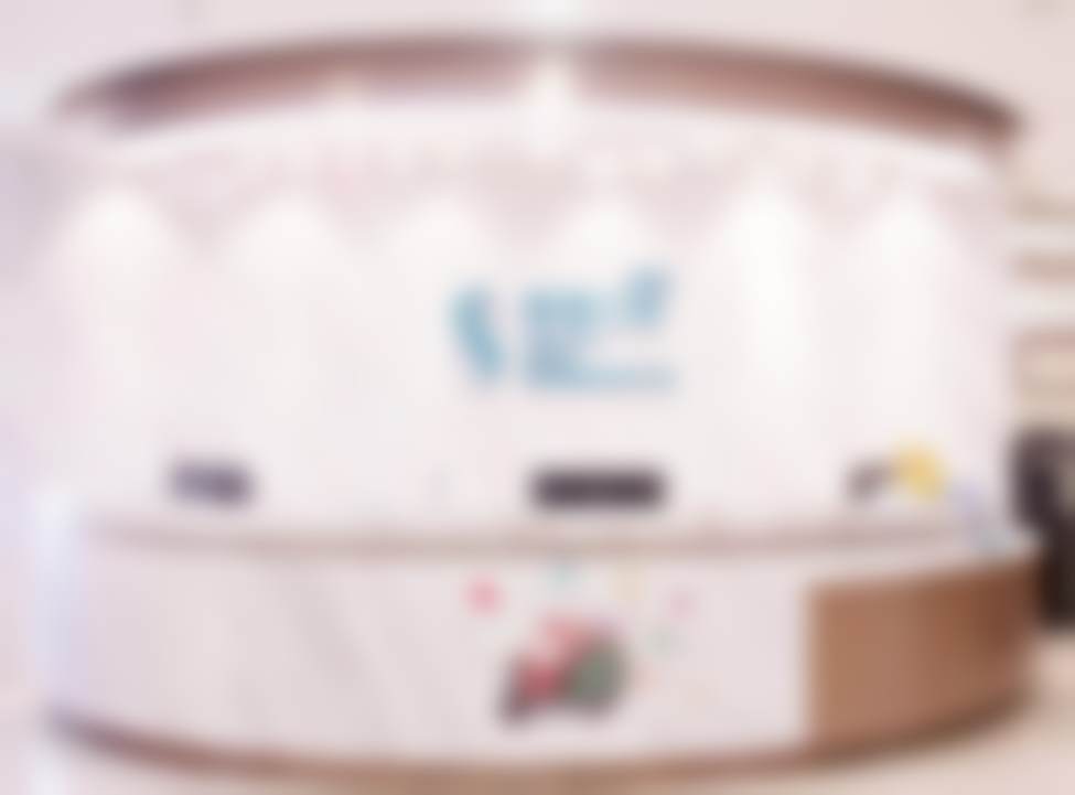 朗朗口腔富诚店