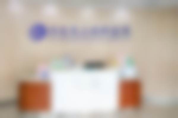 北京华厦民众眼科医院巩膜镜验配检查团购：原价979元仅288元，李刚主任为近视/散光/圆锥角膜患者精准评估