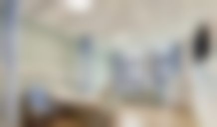 重庆松山医院医学美容科肖遥医生内切祛眼袋5300元，微创无痕告别疲惫眼